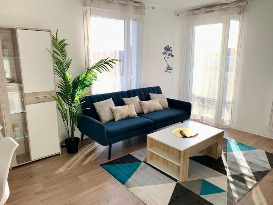 Pourquoi Notre T3 Avec Parking Est Pour Vous ? Apartment Lille Exterior photo