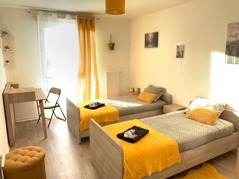 Pourquoi Notre T3 Avec Parking Est Pour Vous ? Apartment Lille Exterior photo