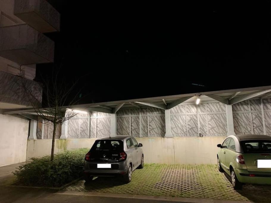 Pourquoi Notre T3 Avec Parking Est Pour Vous ? Apartment Lille Exterior photo
